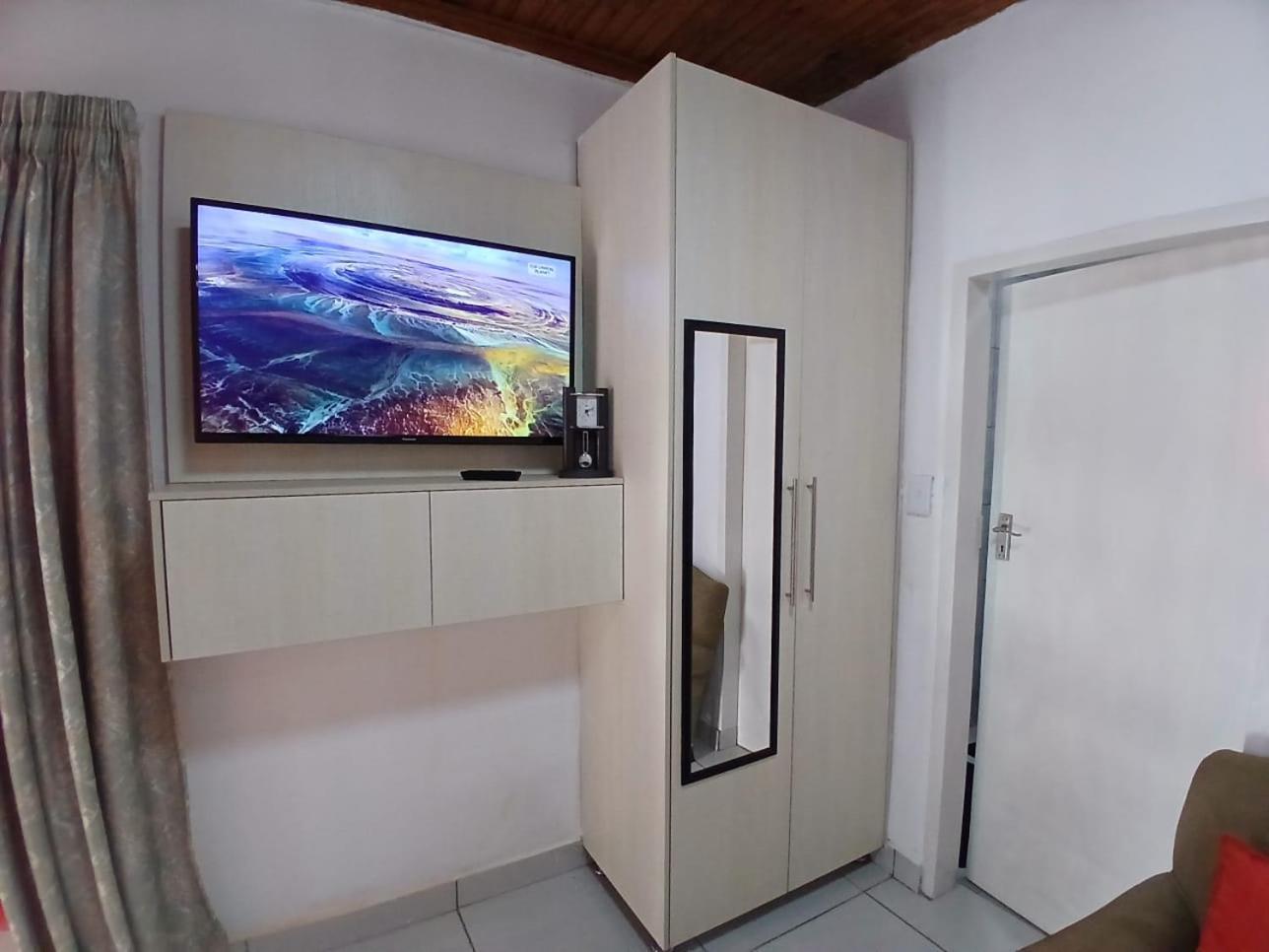 Millenium Homes Centurion Esterno foto